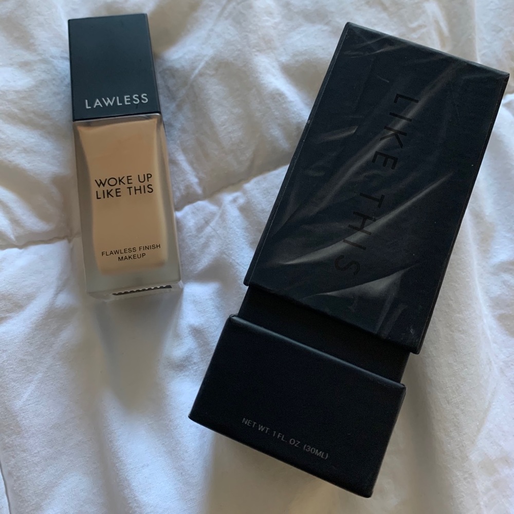Unopened Lawless foundation ‘Mojave’